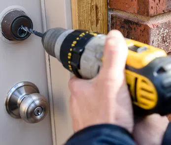 City Locksmith Services Fresh Meadows, NY 718-673-6779 City Locksmith Services Fresh Meadows, NY 718-673-6779 - 15-Hour-Locksmith