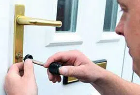 City Locksmith Services Fresh Meadows, NY 718-673-6779 City Locksmith Services Fresh Meadows, NY 718-673-6779 - 4-Locksmiths-Service